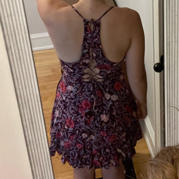 Urban Outfitters floral dress - Picture 3 of 3